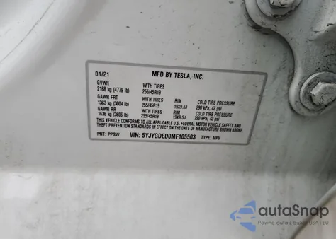 2021 Tesla Model Y z USA, uszkodzony, nr VIN 5YJYGDED0MF105503